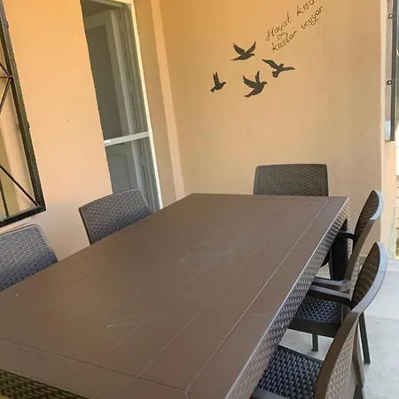 فيلة Urla Iskele Muhtesem Konum Denize 30 Saniye- Great Location, Very Close To The Sea