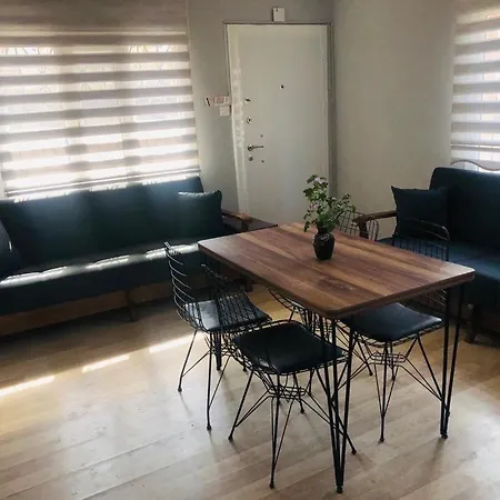 Urla Iskele Muhtesem Konum Denize 30 Saniye- Great Location, Very Close To The Sea فيلة دنيزلي